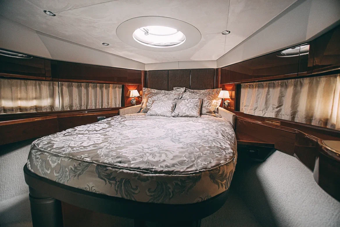 Аренда яхты Princess 58 image- 16